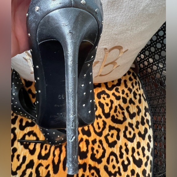 SAINT LAURENT YSL Black Studded Leather Pointed Toe Pumps - Picture 11 of 15